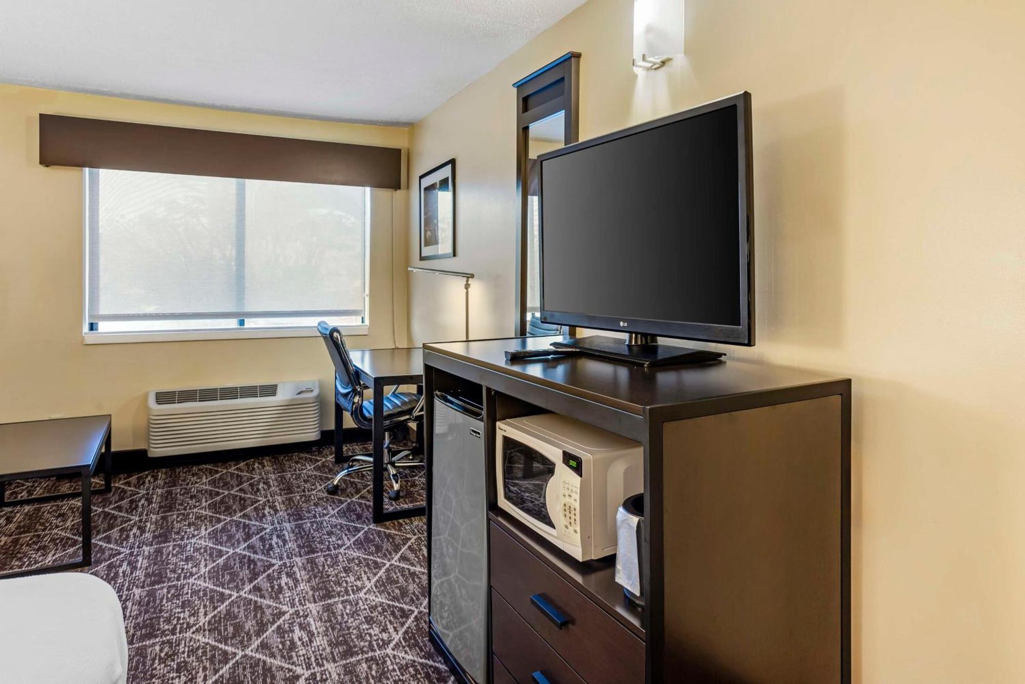 Best Western Monticello Exterior photo